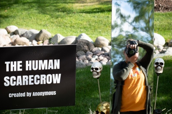human scarecrow